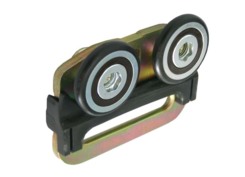 Side curtain roller with  protection